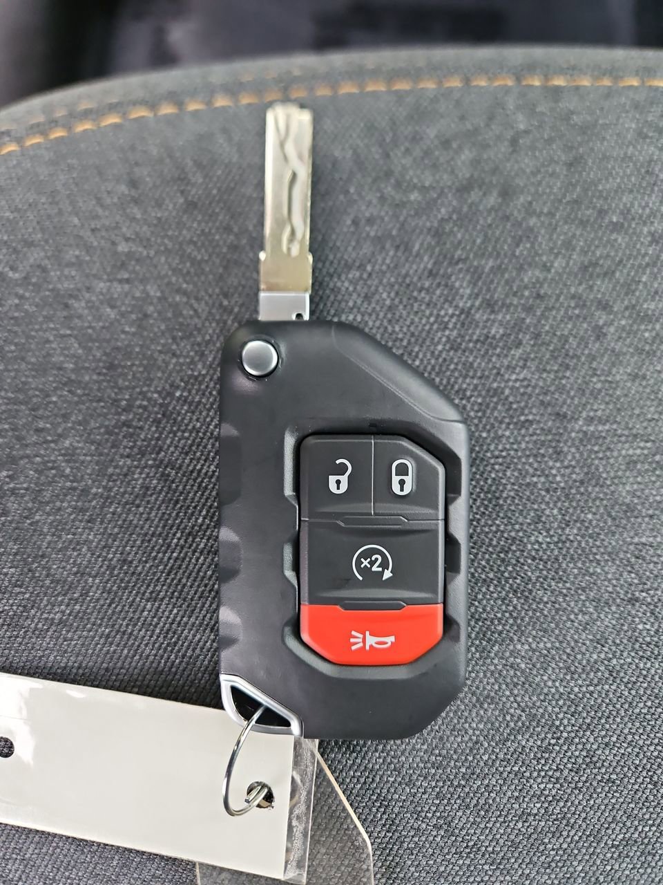 New 2026 Jeep Gladiator Sport image 30