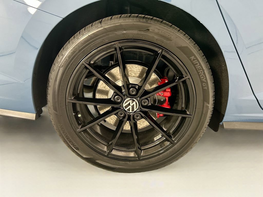 New 2026 Volkswagen Jetta GLI Autobahn FWD image 31