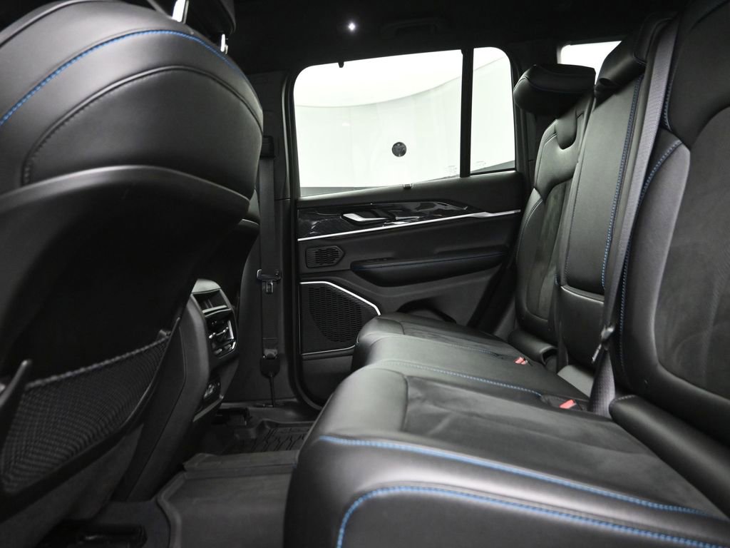 Used 2023 Jeep Grand Cherokee Trailhawk w/ Advanced Protech Group II image 10