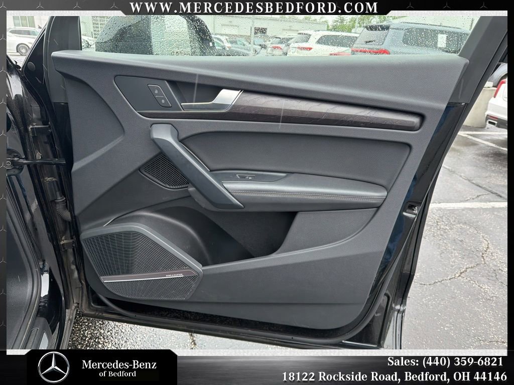 Used 2020 Audi Q5 e Prestige w/ Prestige Package AWD/4WD image 28