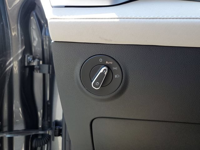 New 2026 Volkswagen Taos SE AWD/4WD image 28