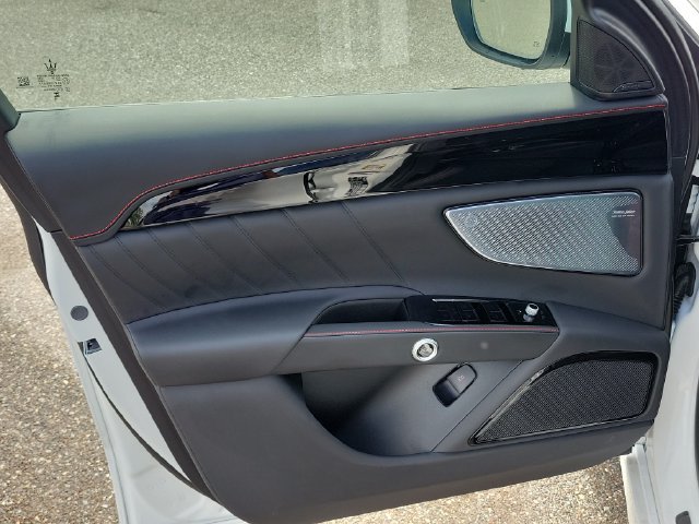 New 2026 Maserati Grecale Modena AWD/4WD image 18