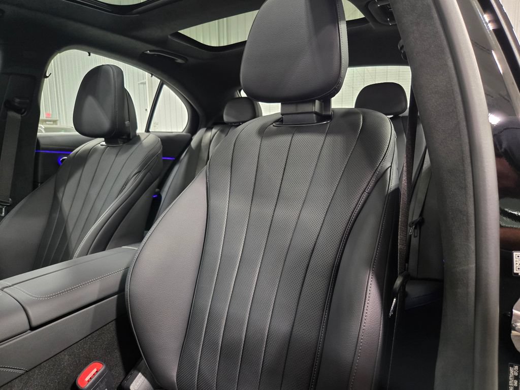New 2027 Mercedes-Benz E 450 4MATIC Sedan image 13
