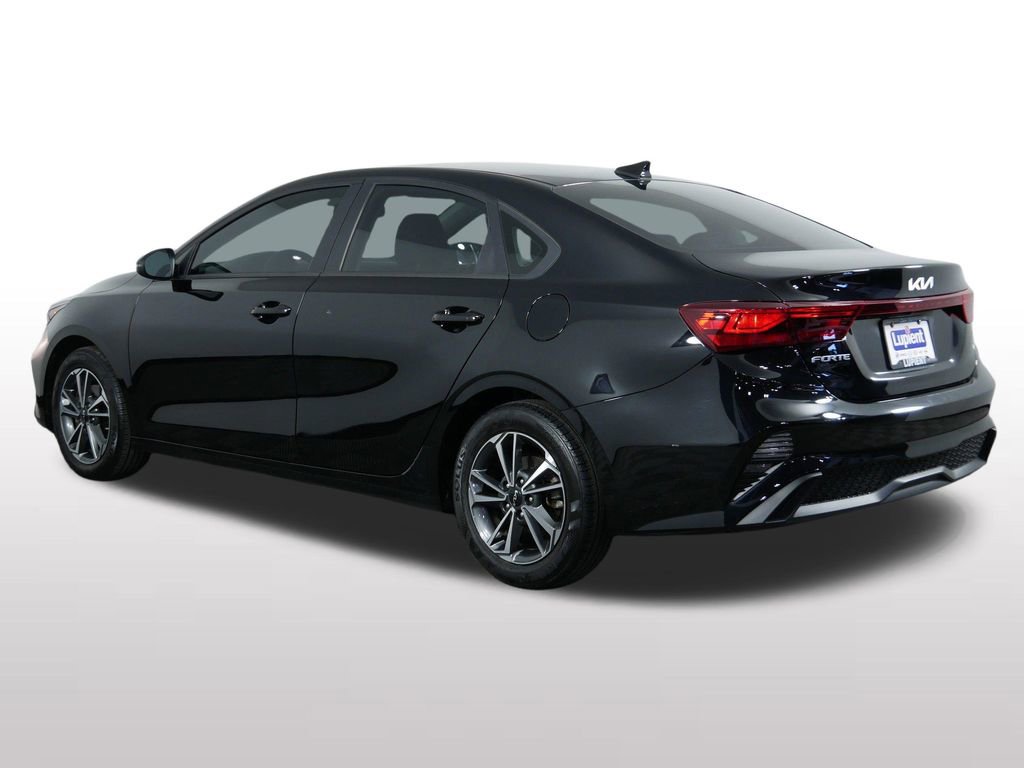 Certified 2023 Kia Forte LXS w/ LXS Technology Package FWD image 8