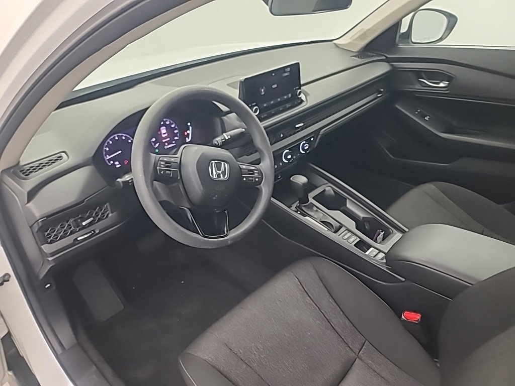 Used 2023 Honda Accord EX image 23
