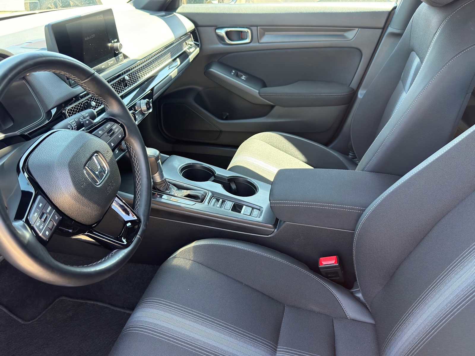 Used 2025 Honda Civic Sport image 7