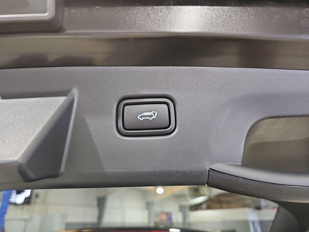 New 2026 Hyundai Tucson Limited image 14