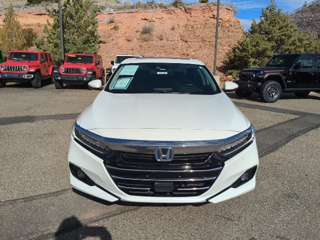 Used 2022 Honda Accord Touring image 2