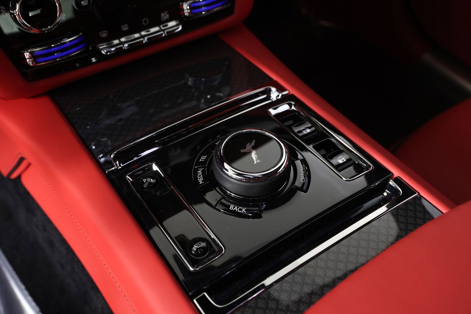 New 2026 Rolls-Royce Spectre Black Badge image 18