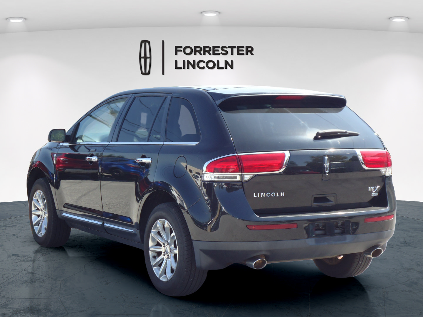 Used 2013 Lincoln MKX AWD image 5