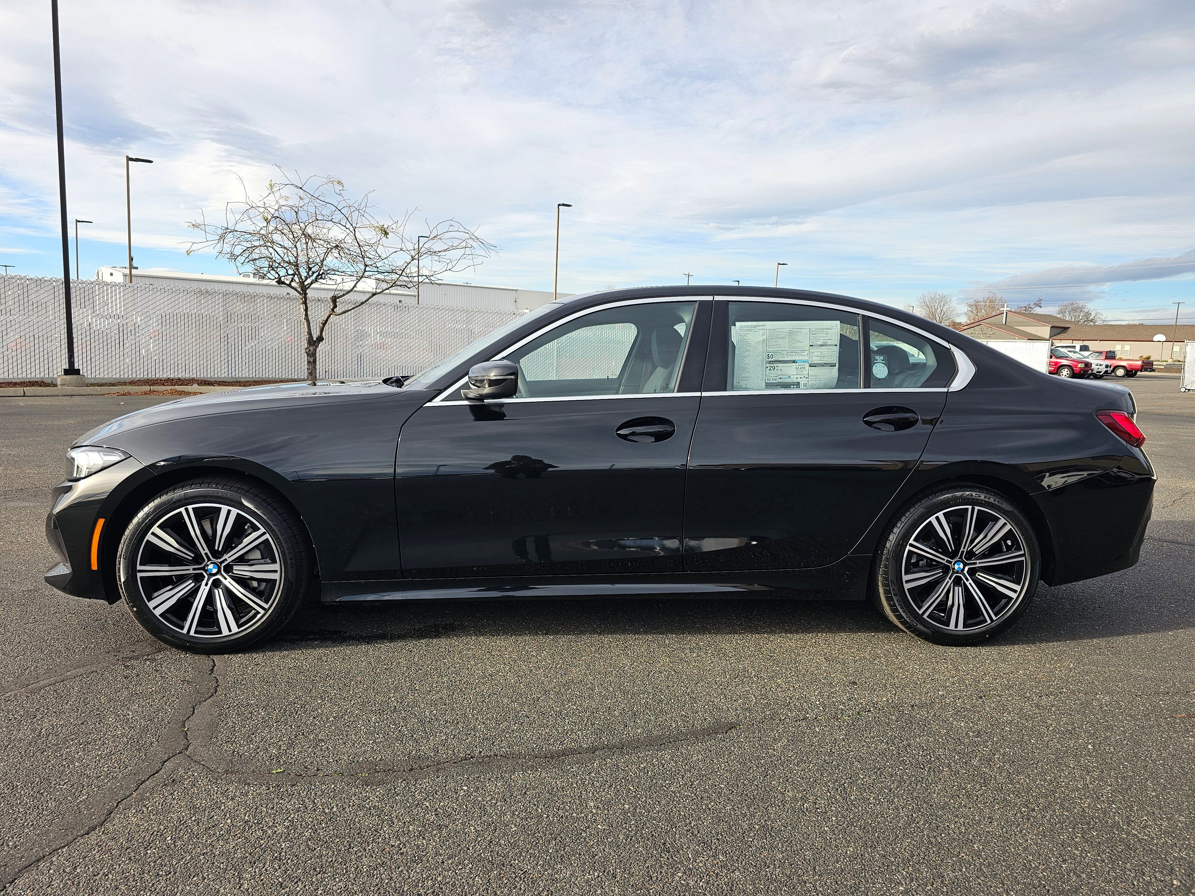 New 2026 BMW 330i xDrive Sedan w/ Premium Package image 3