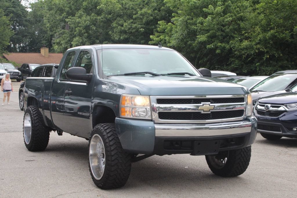 Used 2008 Chevrolet Silverado 1500 W/T w/ LS Package RWD video 1