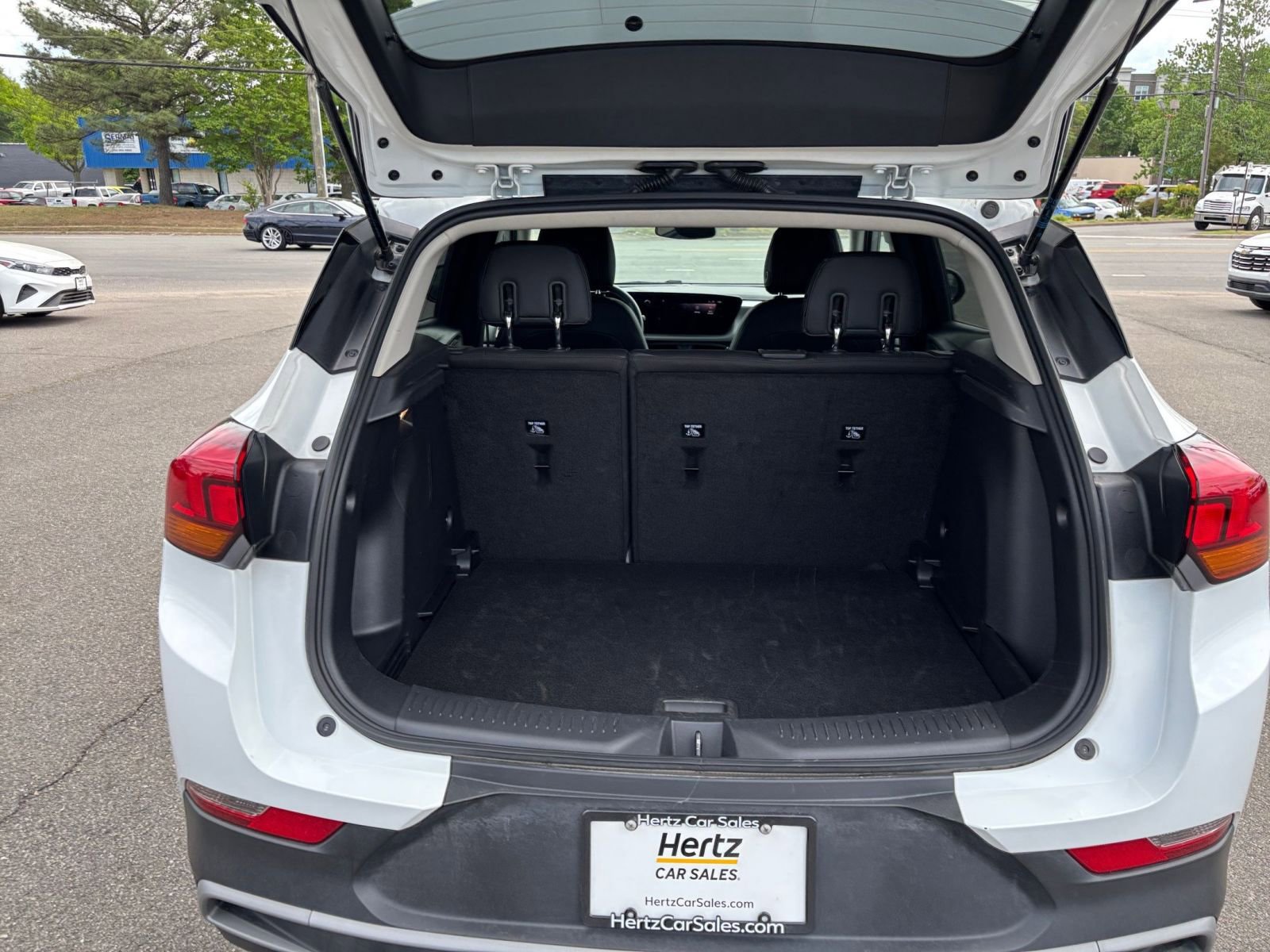 Used 2025 Buick Encore GX Preferred image 30
