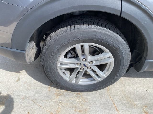 Used 2022 Ford Explorer XLT w/ Equipment Group 202A image 16