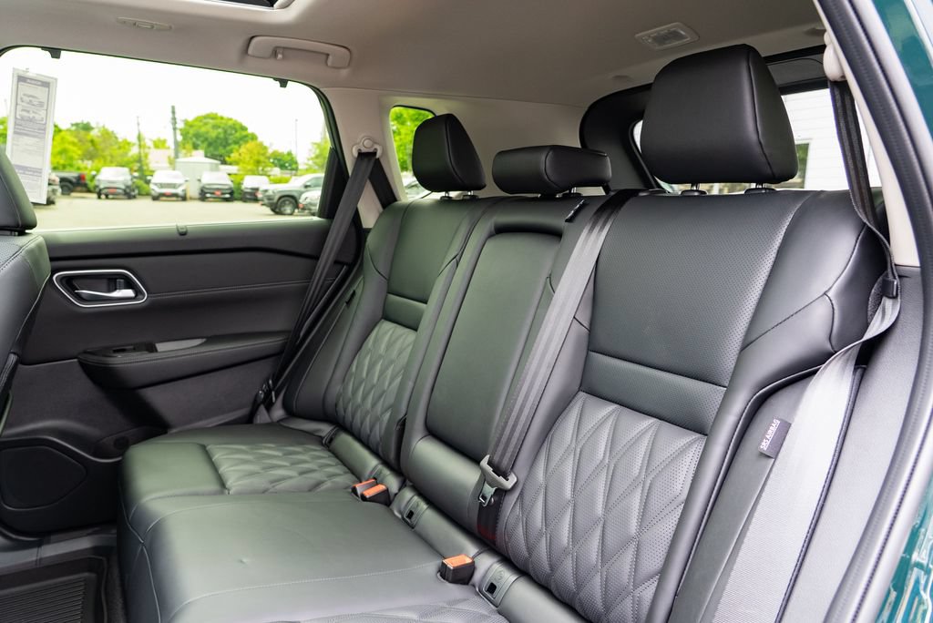 New 2026 Nissan Rogue Platinum AWD/4WD image 23