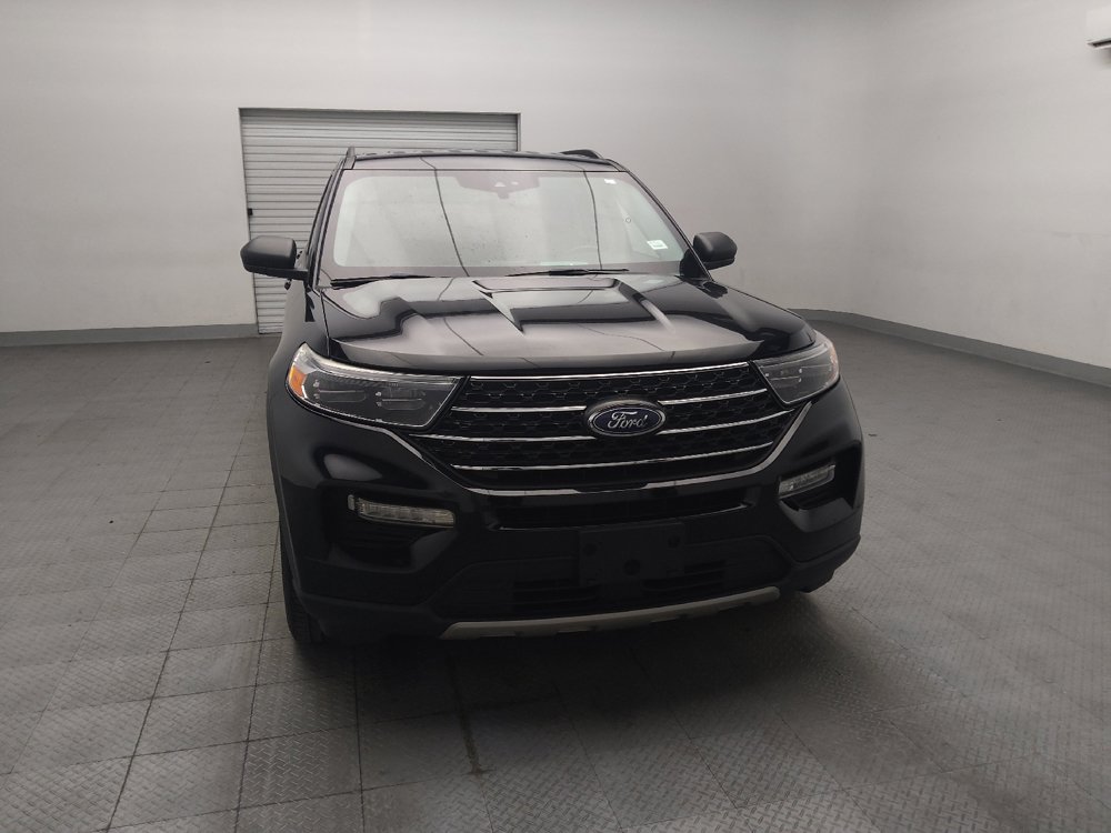 Used 2023 Ford Explorer XLT w/ Equipment Group 202A AWD/4WD image 14