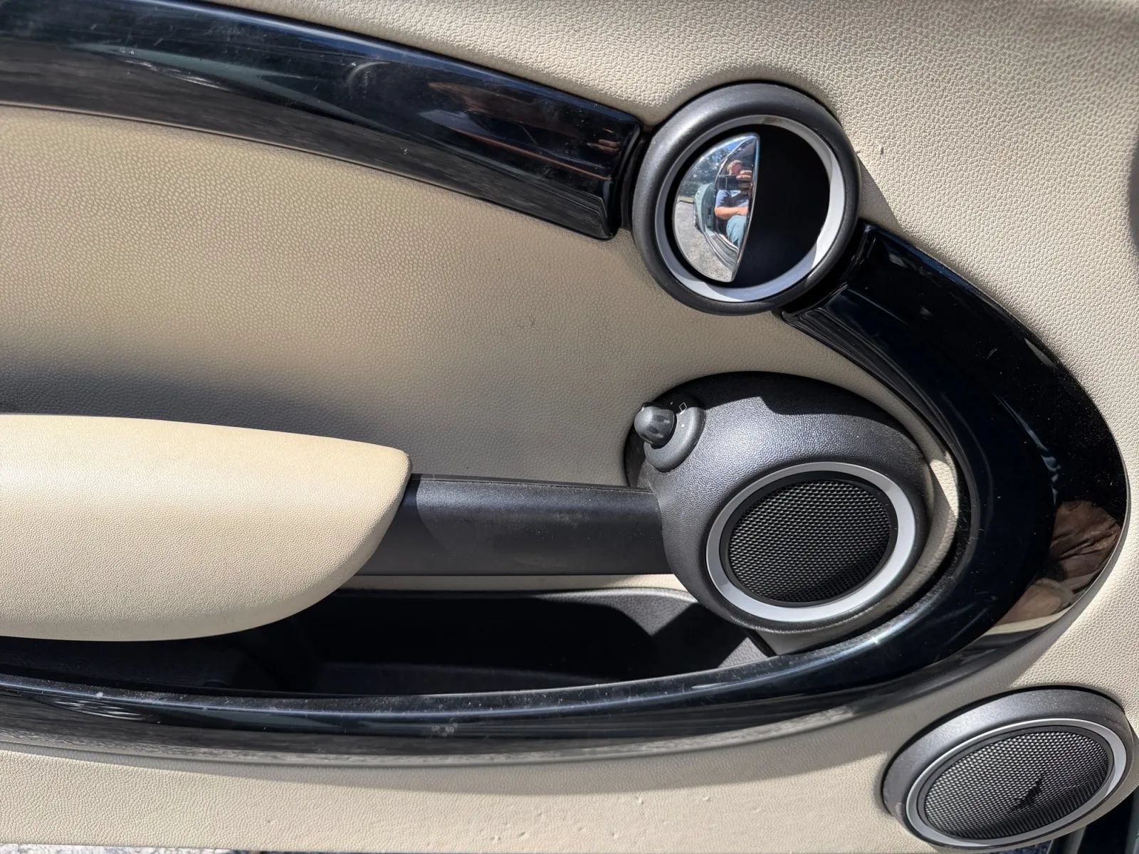 Used 2011 MINI Cooper S FWD image 17