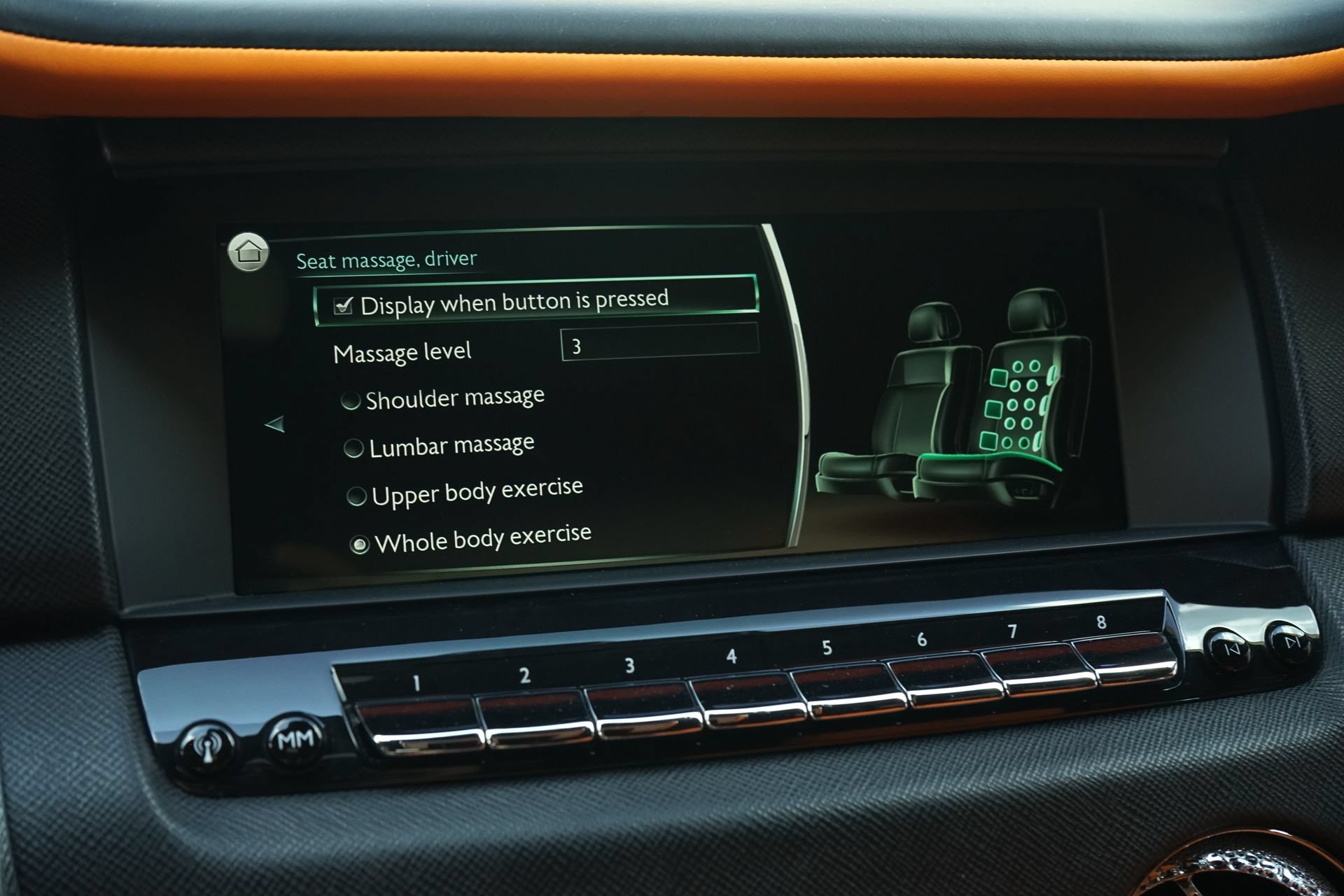 Used 2024 Rolls-Royce Cullinan AWD/4WD image 18