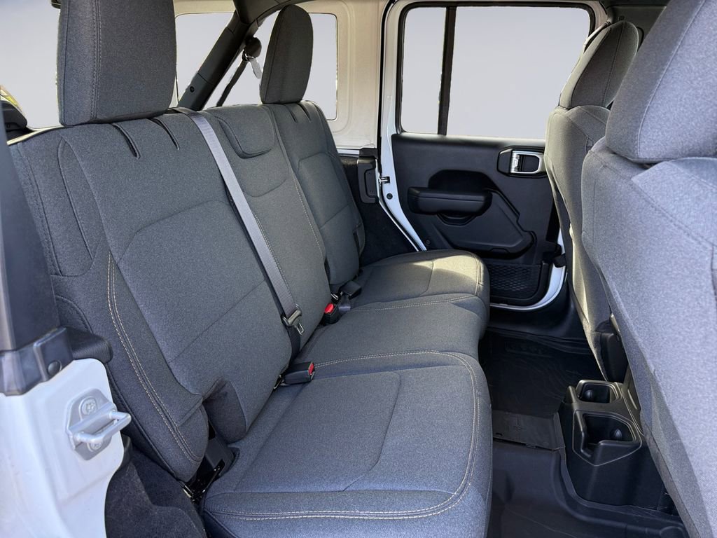 Certified 2025 Jeep Wrangler Willys image 19