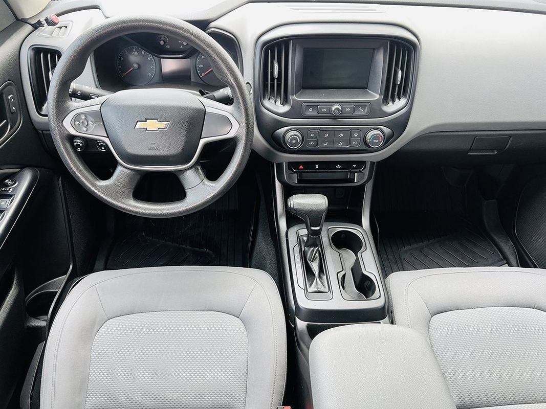 Used 2020 Chevrolet Colorado W/T w/ Custom Special Edition image 5