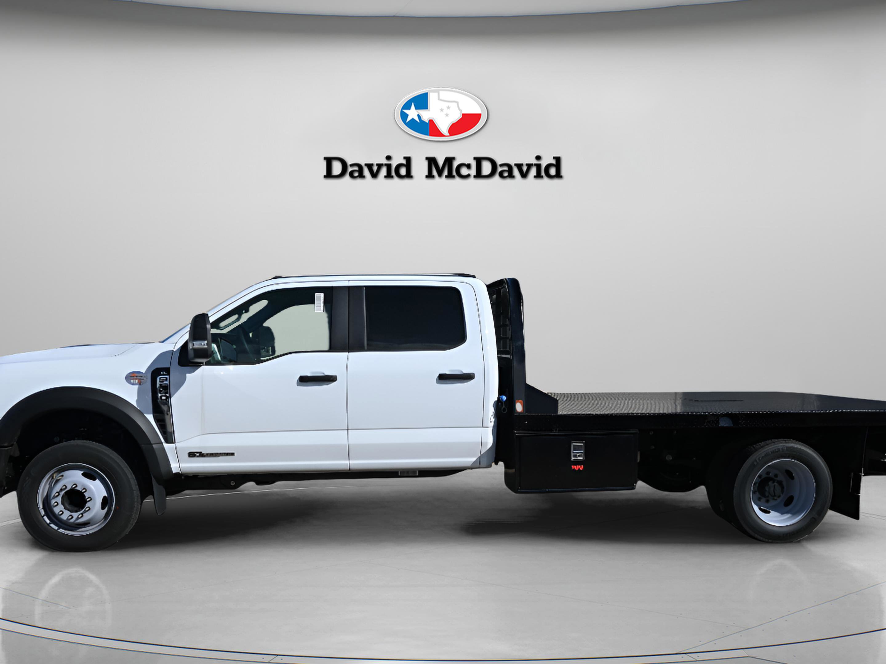 New 2026 Ford F550 2WD Crew Cab image 5