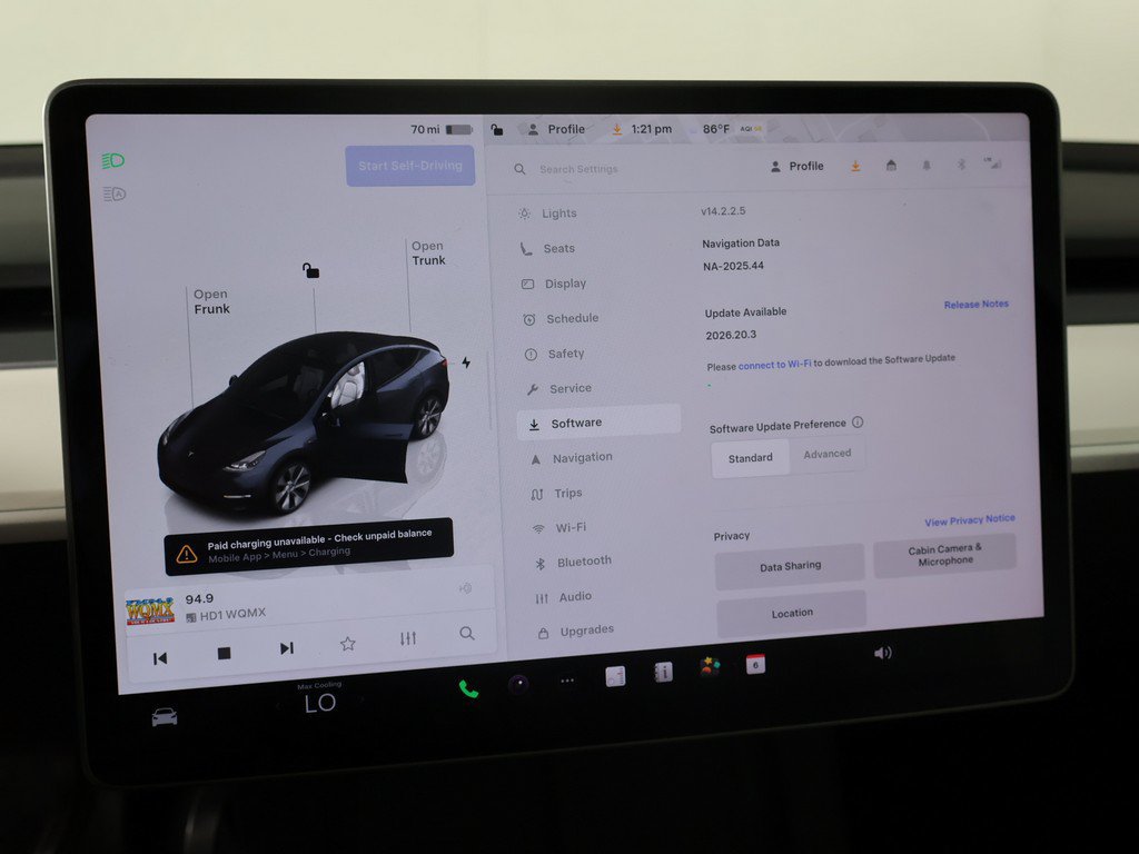 Used 2024 Tesla Model Y Long Range AWD/4WD image 46