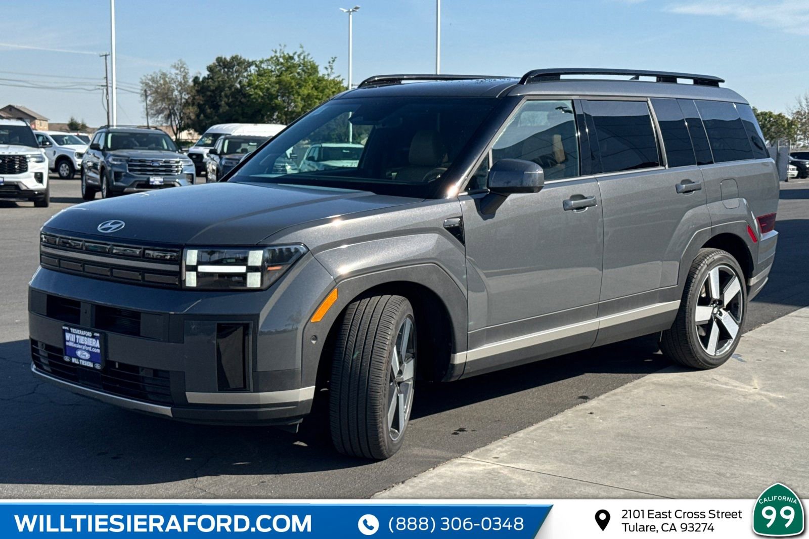 Used 2025 Hyundai Santa Fe Limited image 6