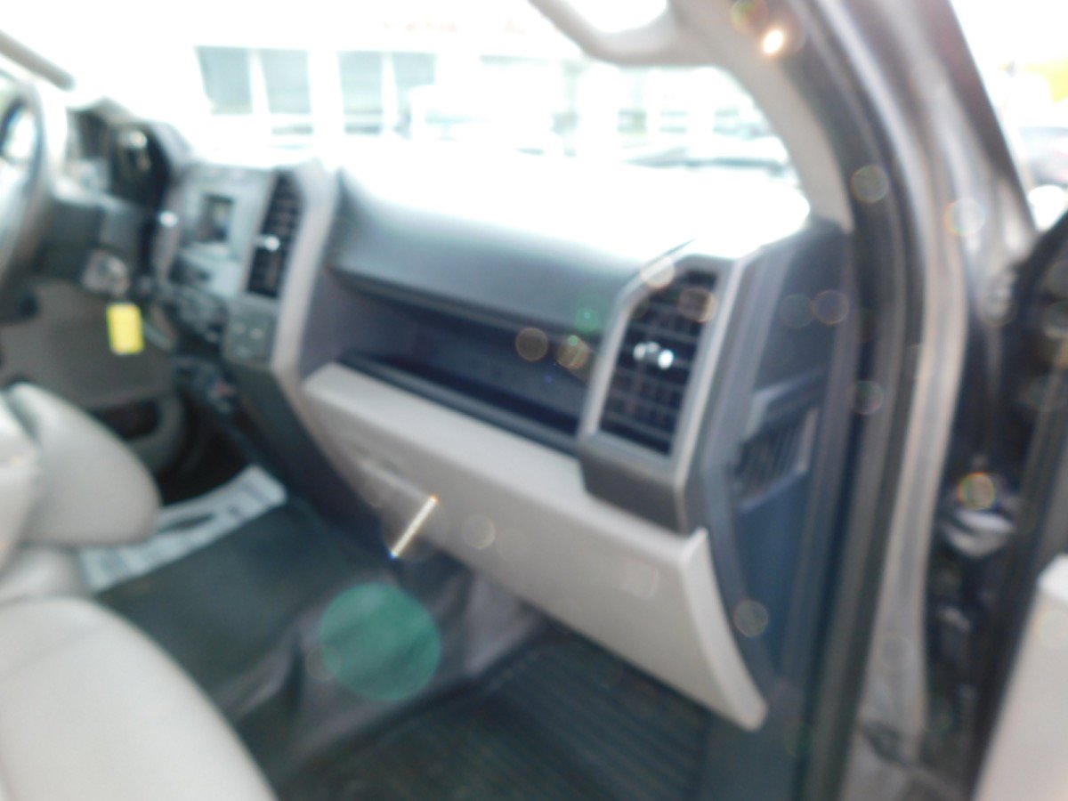Used 2022 Ford F250 XL image 6