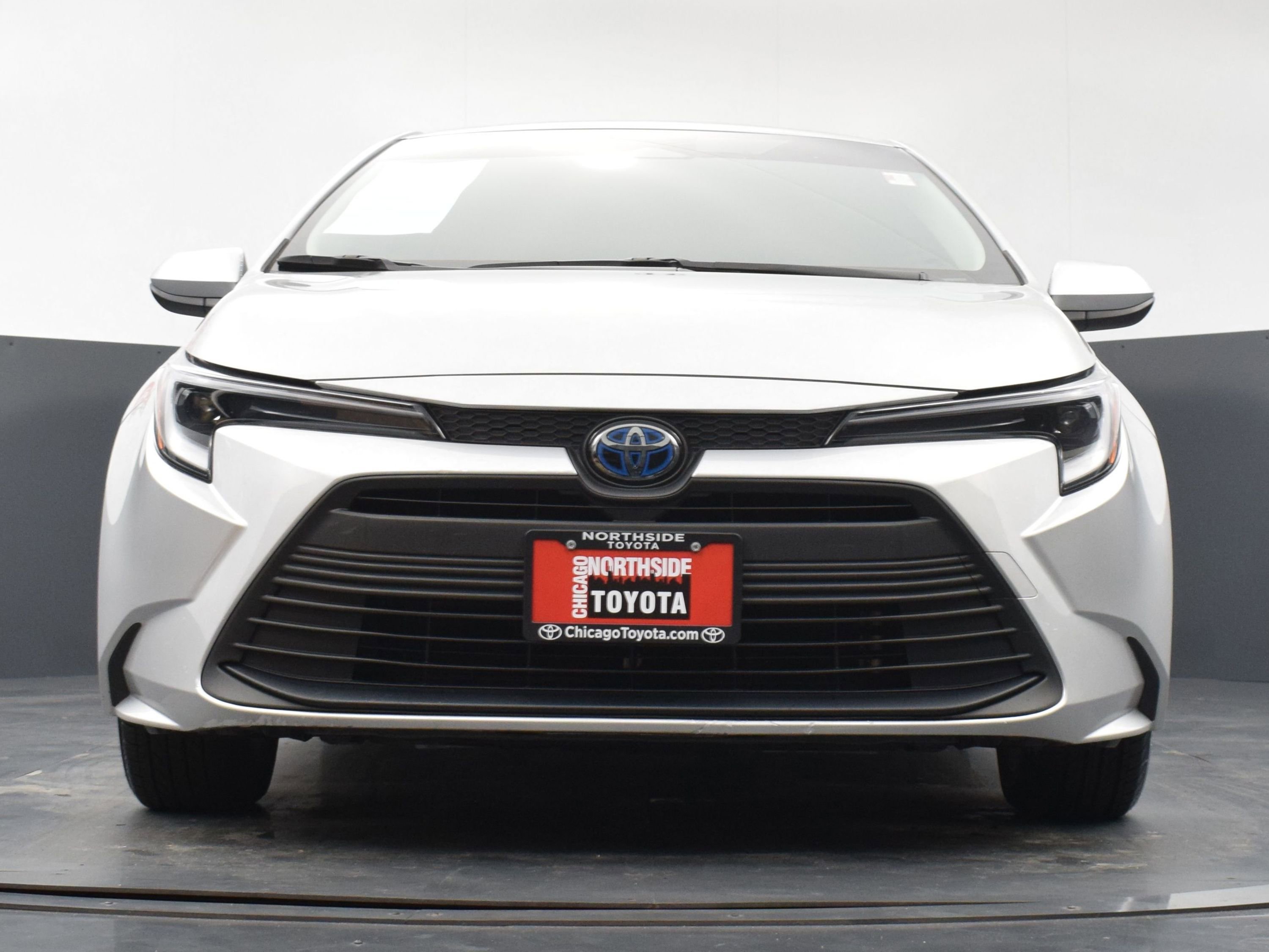 Used 2024 Toyota Corolla LE w/ LE Convenience Package image 30