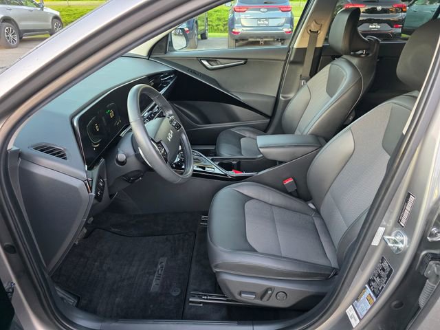 Certified 2023 Kia Niro EX FWD image 15