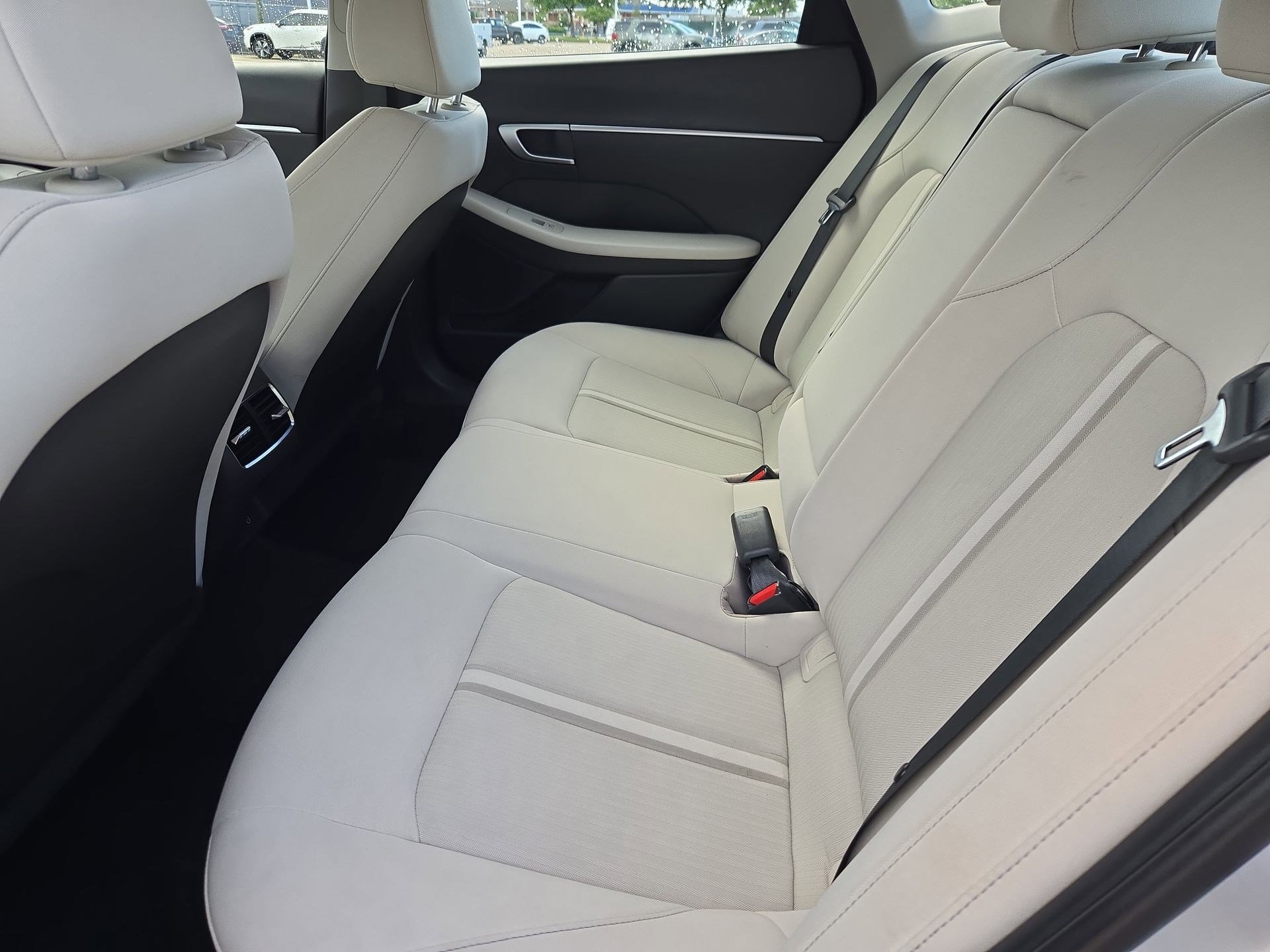 Used 2025 Hyundai Sonata SEL FWD image 26