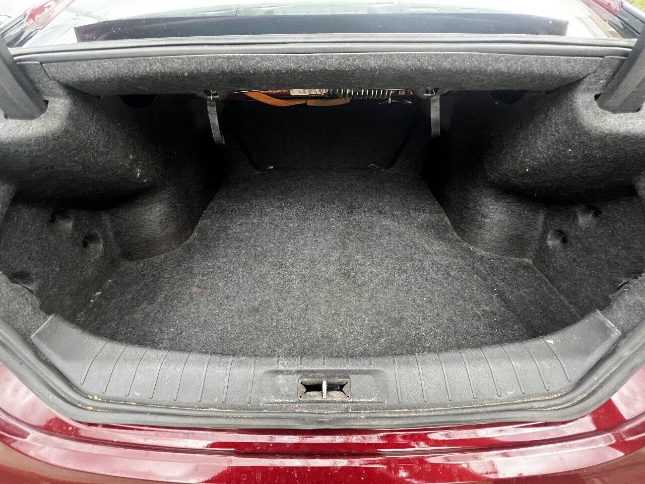 Used 2016 Nissan Maxima SR FWD image 13