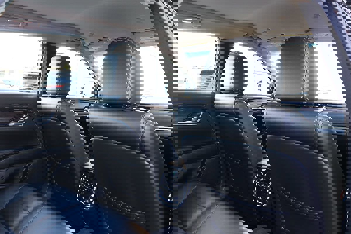 Used 2019 Cadillac XTS Luxury image 35