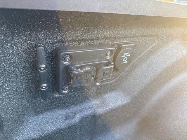 New 2026 RAM 3500 Laramie w/ Towing Technology Group AWD/4WD image 21