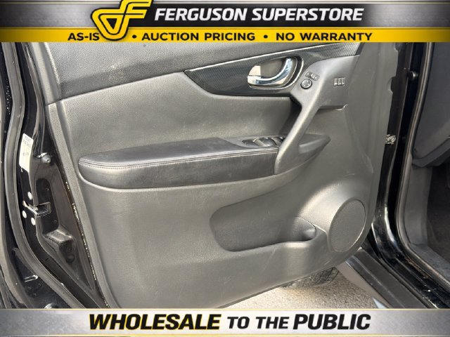 Used 2018 Nissan Rogue SL AWD/4WD image 16