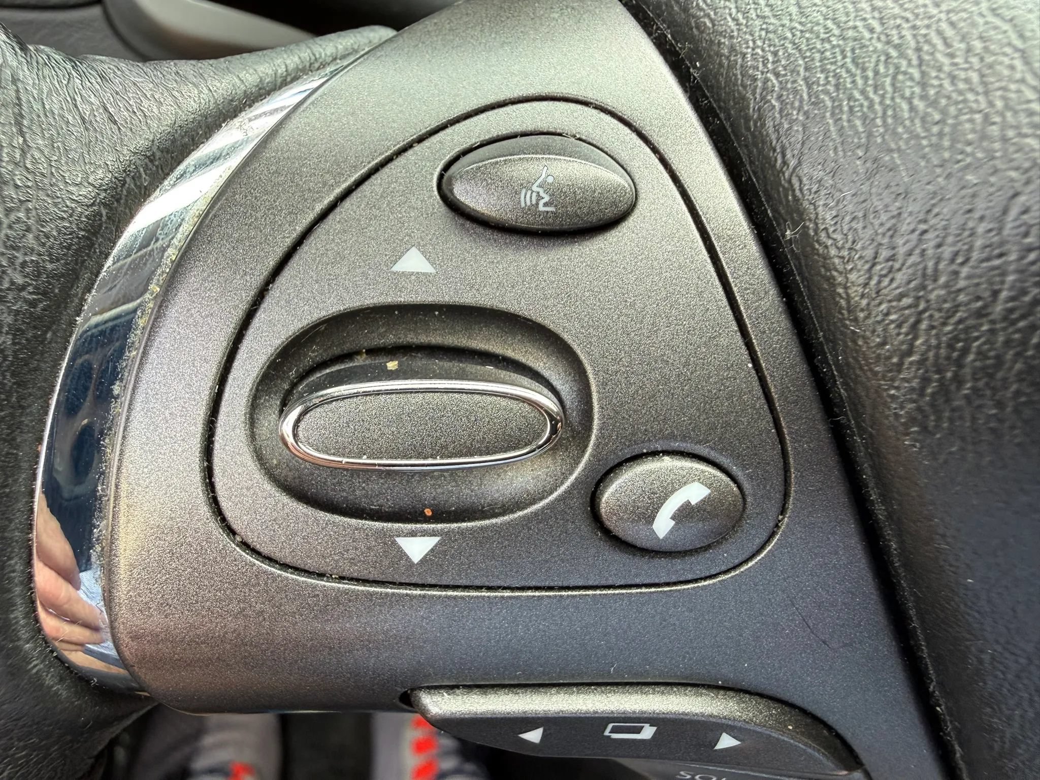 Used 2021 Nissan Murano SV FWD image 14
