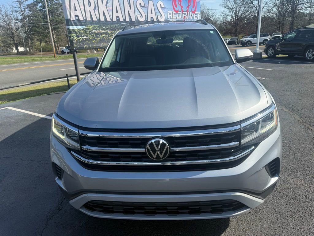 Used 2023 Volkswagen Atlas SE image 2