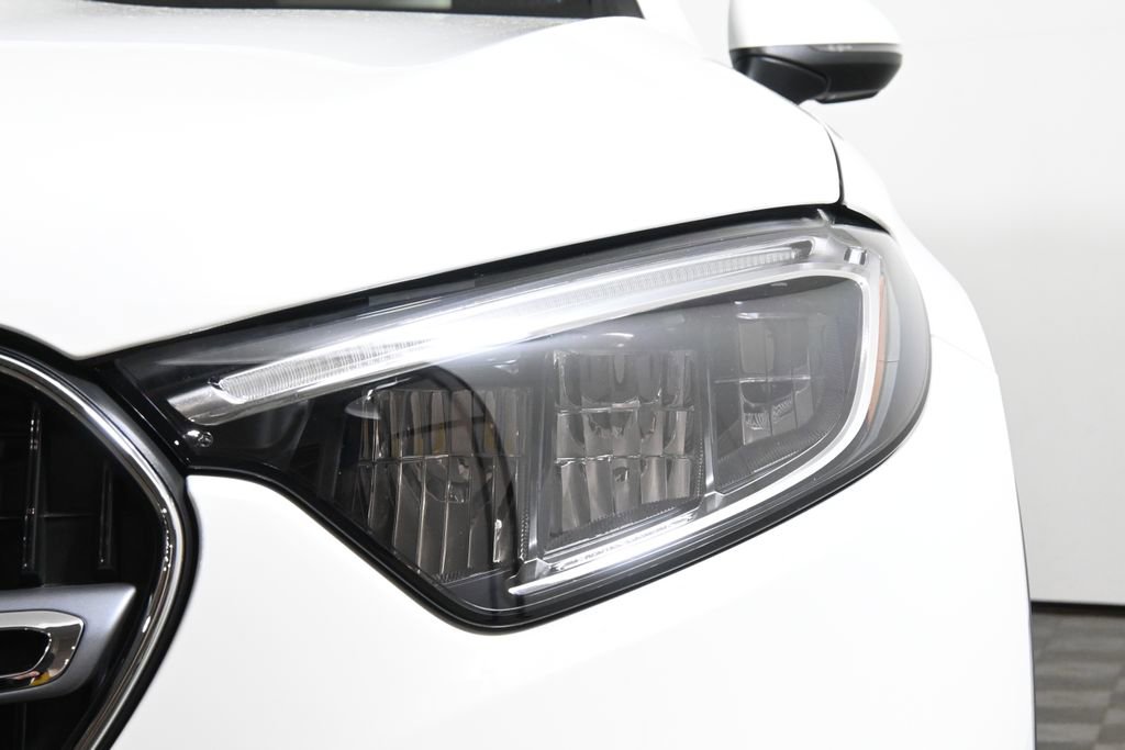 Certified 2026 Mercedes-Benz GLC 300 4MATIC image 11