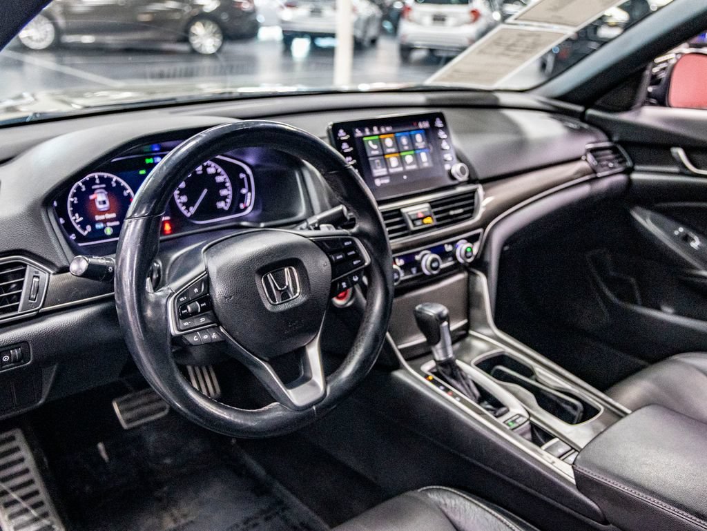 Used 2018 Honda Accord Sport image 14