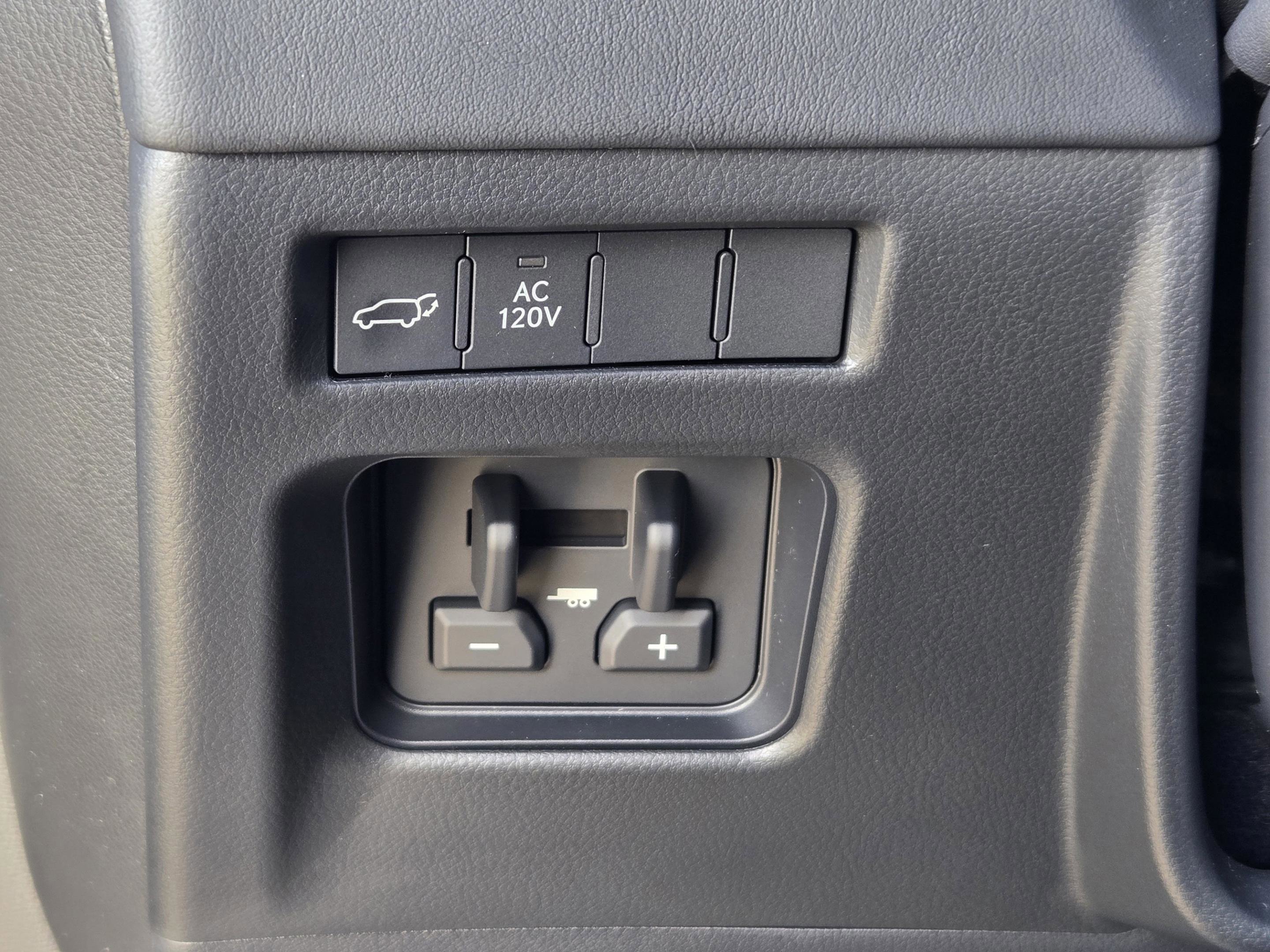 New 2026 Lexus LX 700h Luxury image 16