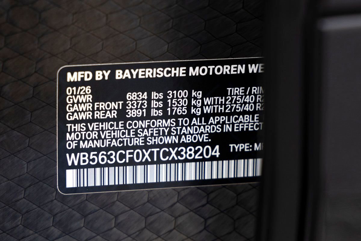 New 2026 BMW iX M70 image 34