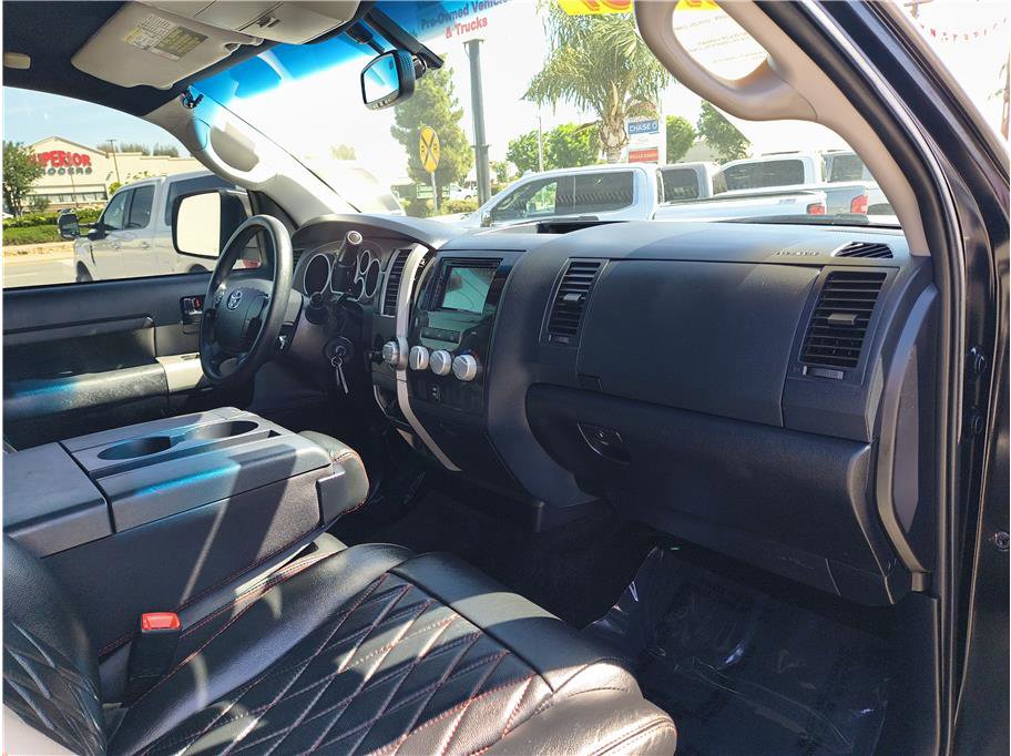 Used 2013 Toyota Tundra 2WD CrewMax w/ Tow Pkg image 13