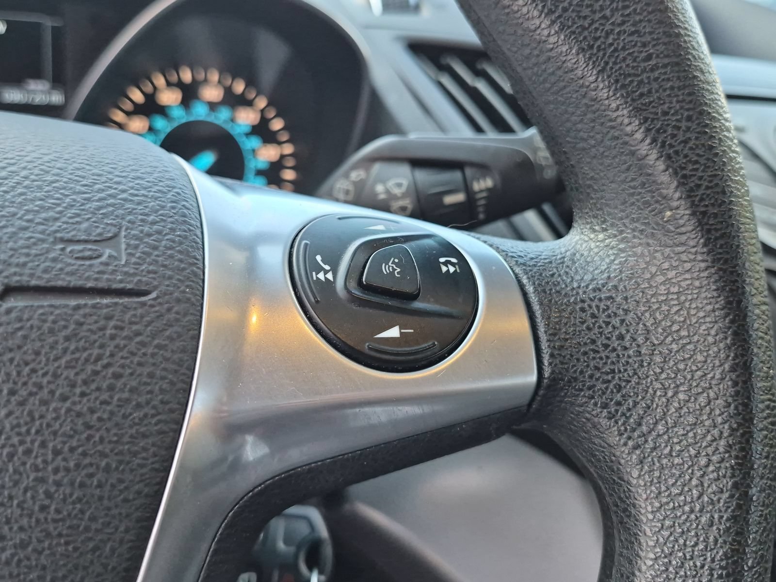 Used 2016 Ford Escape SE AWD/4WD image 24