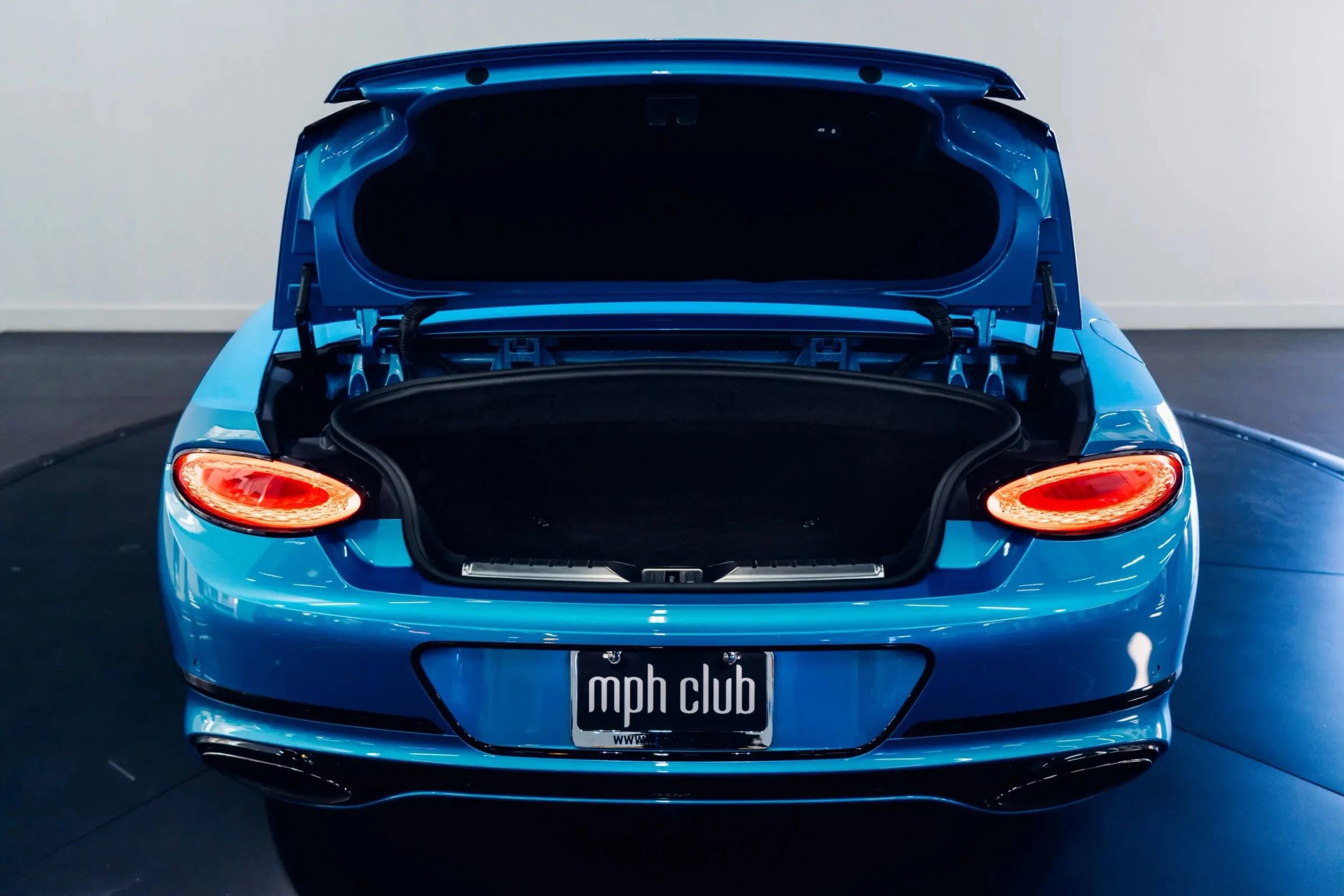 Used 2023 Bentley Continental GT Speed image 40