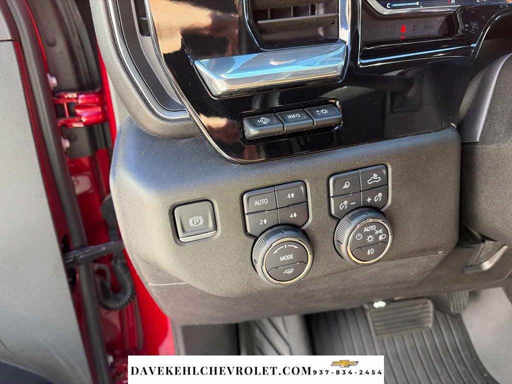 Used 2025 Chevrolet Silverado 3500 High Country w/ High Country Premium Package AWD/4WD image 10