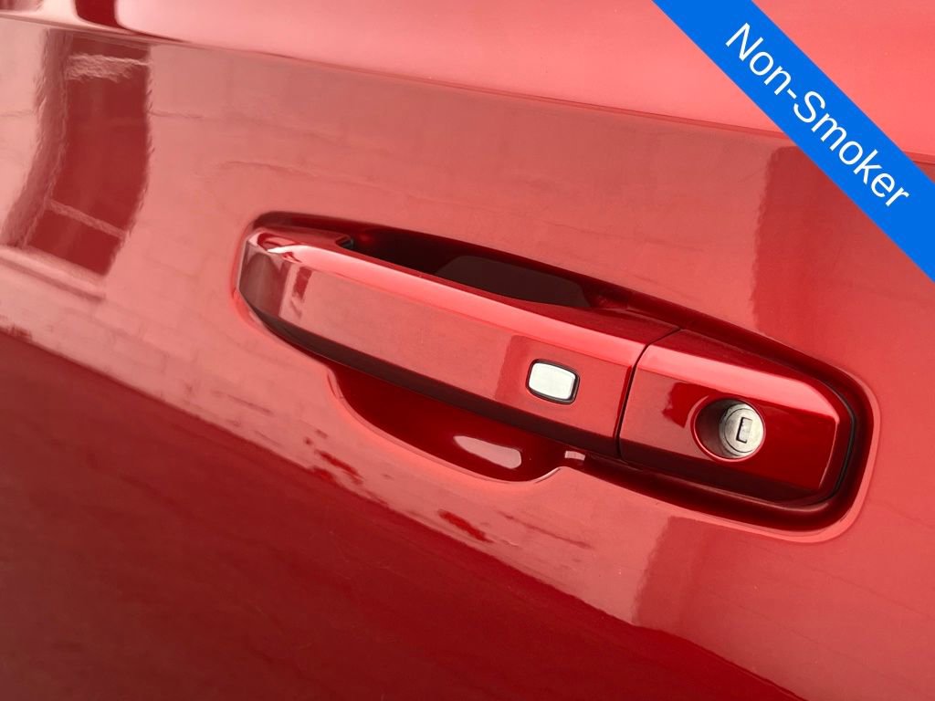 Used 2021 Chevrolet Tahoe Z71 w/ Z71 Signature Package AWD/4WD image 8