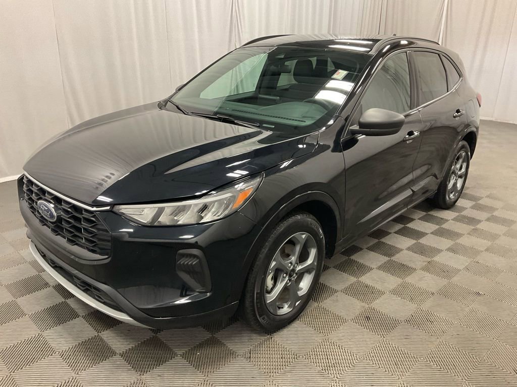 Used 2024 Ford Escape ST-Line image 10