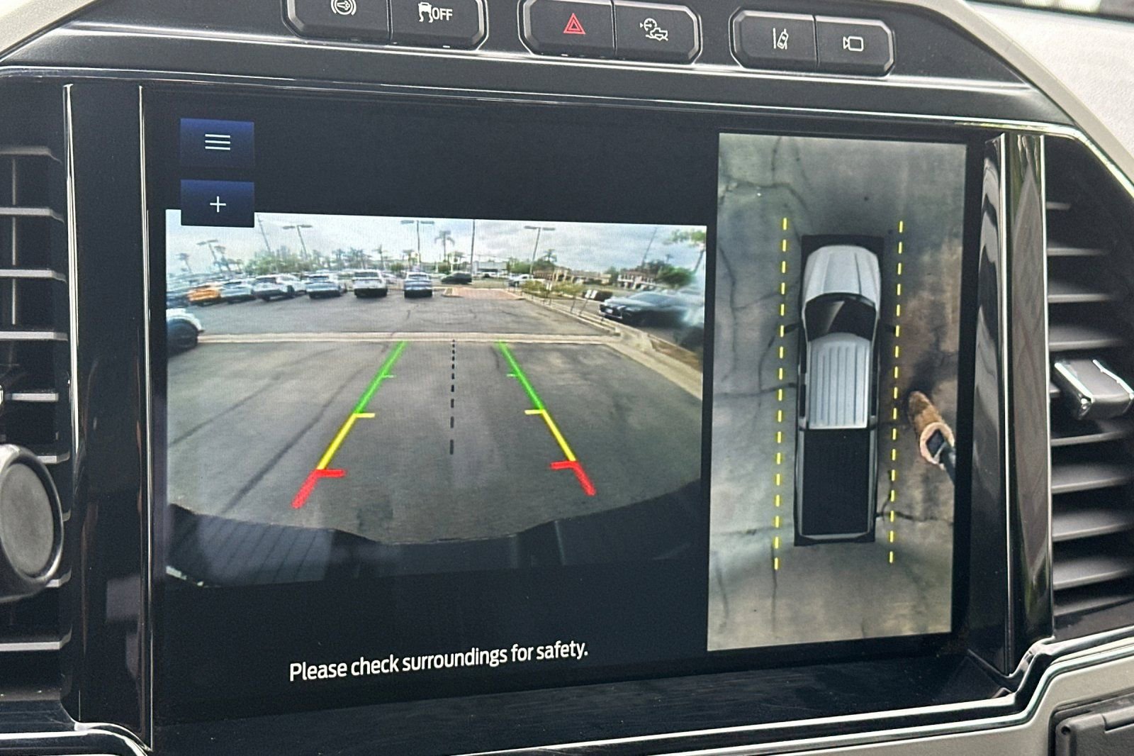 Used 2022 Ford F250 Lariat w/ Tremor Off-Road Package image 19