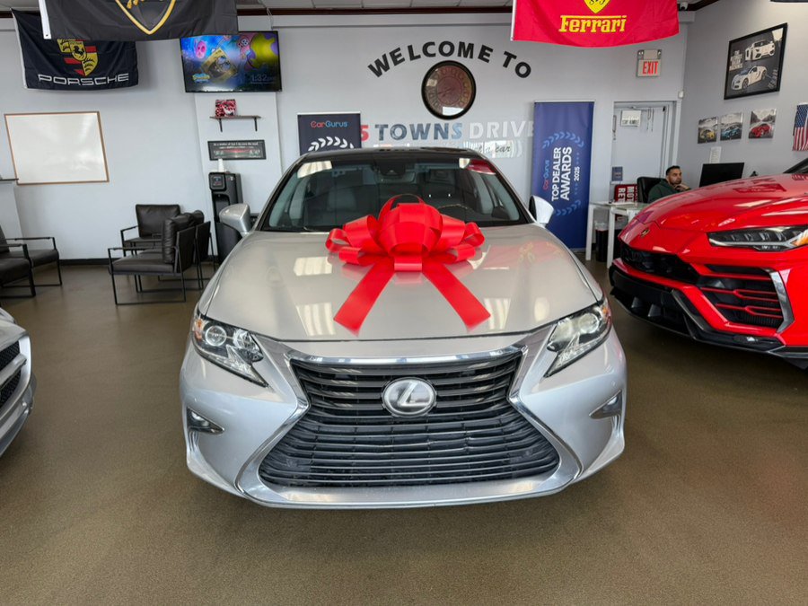 Used 2018 Lexus ES 350 w/ Navigation System Package FWD image 5