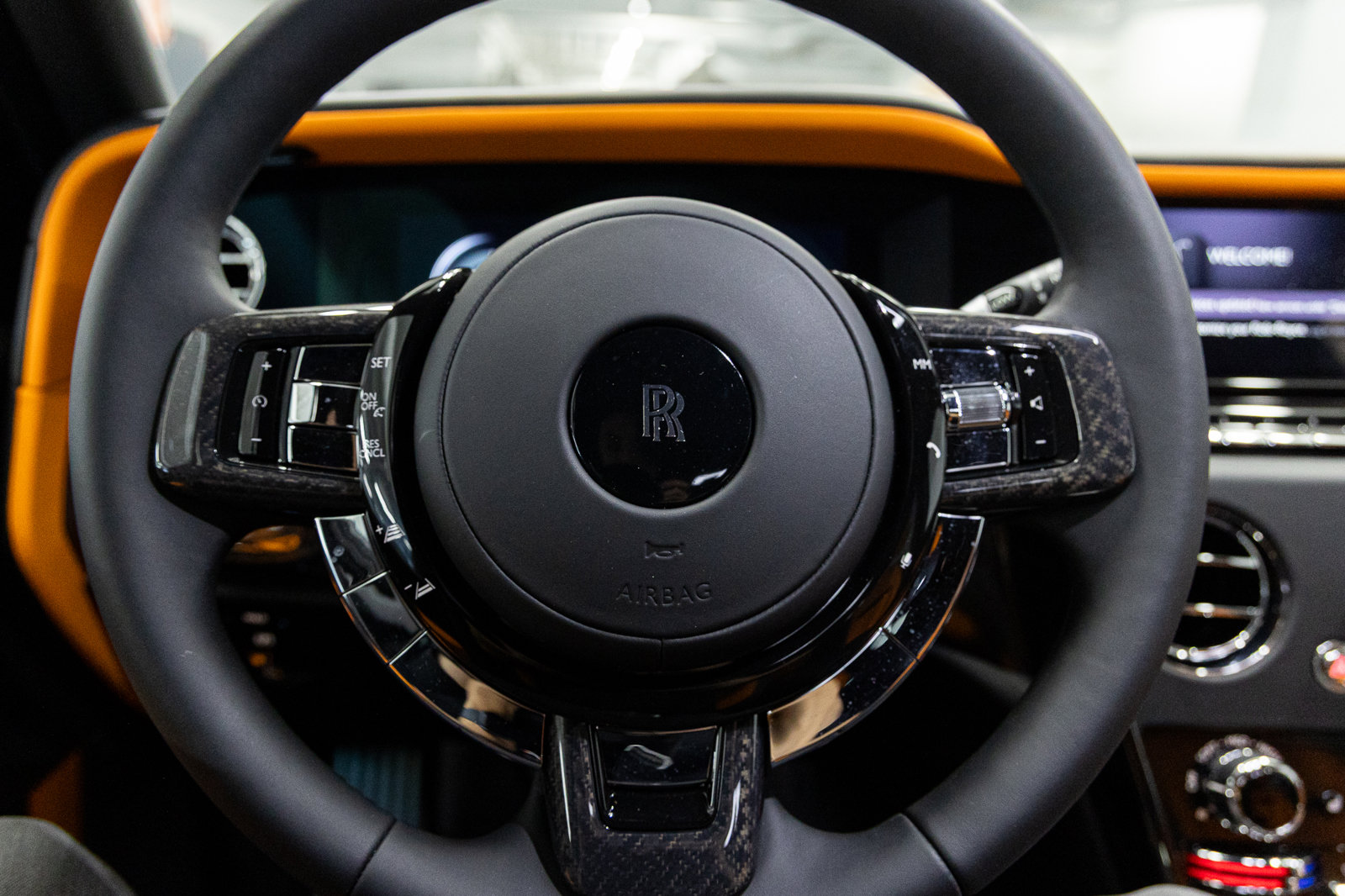 New 2026 Rolls-Royce Cullinan Black Badge AWD/4WD image 29